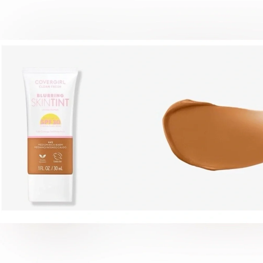 COVERGIRL 445 Medium Rich Warm, Clean Fresh Blurring Skin Tint SPF30,, 1 fl oz